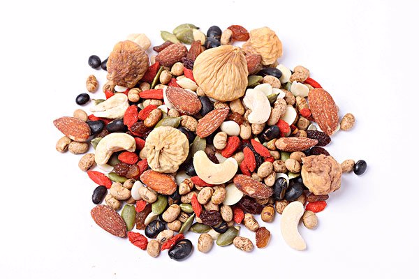 頸動(dòng)脈斑塊患者，堅(jiān)果是敵是友？